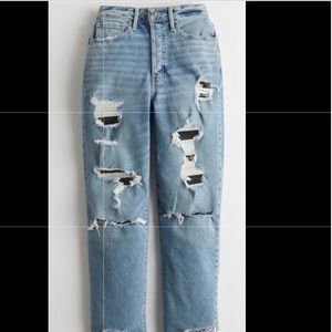 Hollister ultra high rise, straight leg, crop, ripped jeans